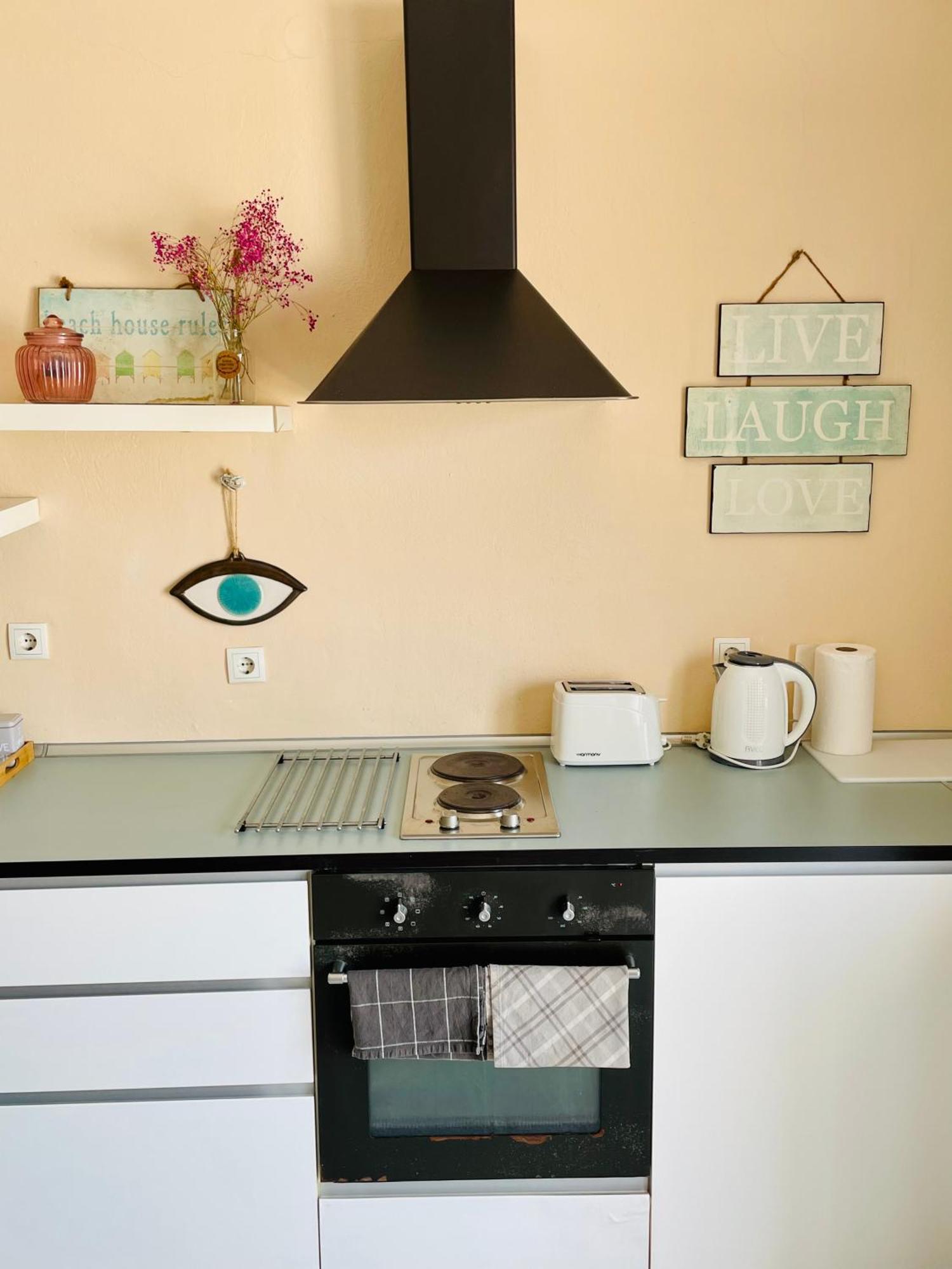 Ocean Eyes Apartment Ipsos