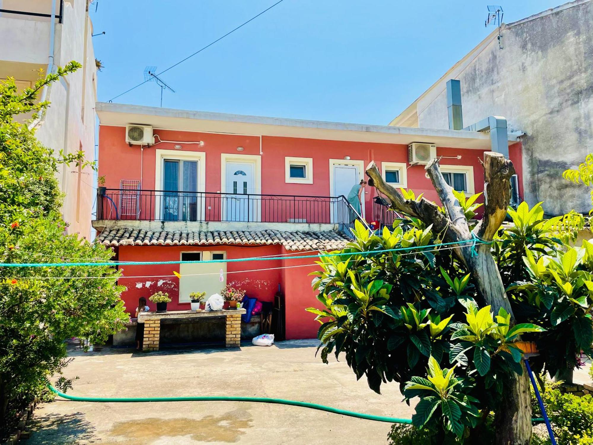 Ocean Eyes Apartment *